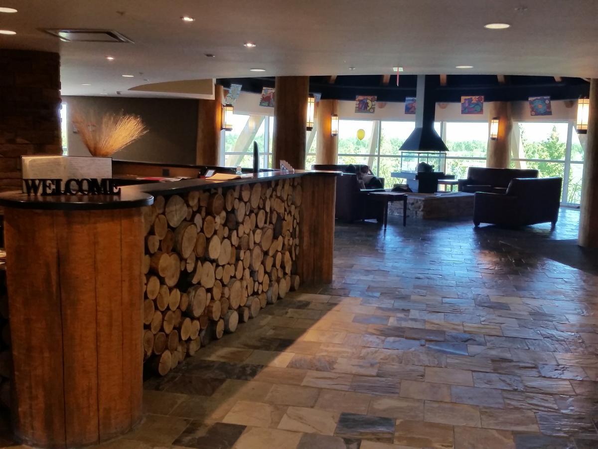 Manitoulin Hotel And Conference Centre Little Current Ngoại thất bức ảnh